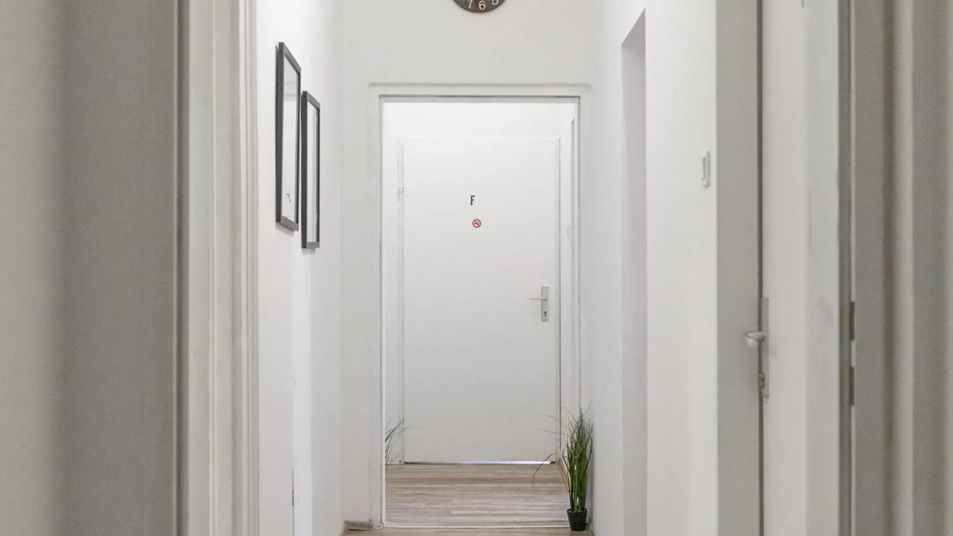 Massive 6Br Apartment At Millenium City For Big Groups Vienna 0*,  Austria