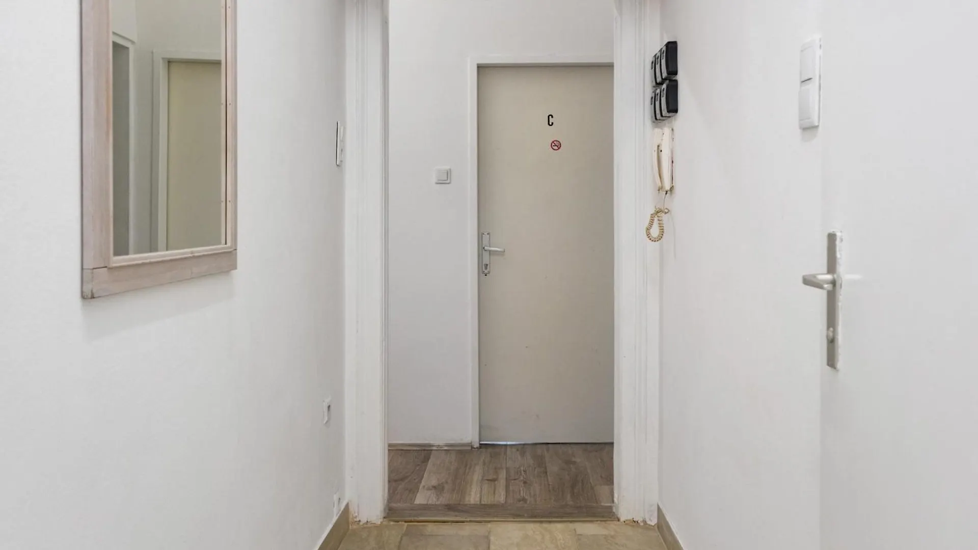 Massive 6Br Apartment At Millenium City For Big Groups Vienna