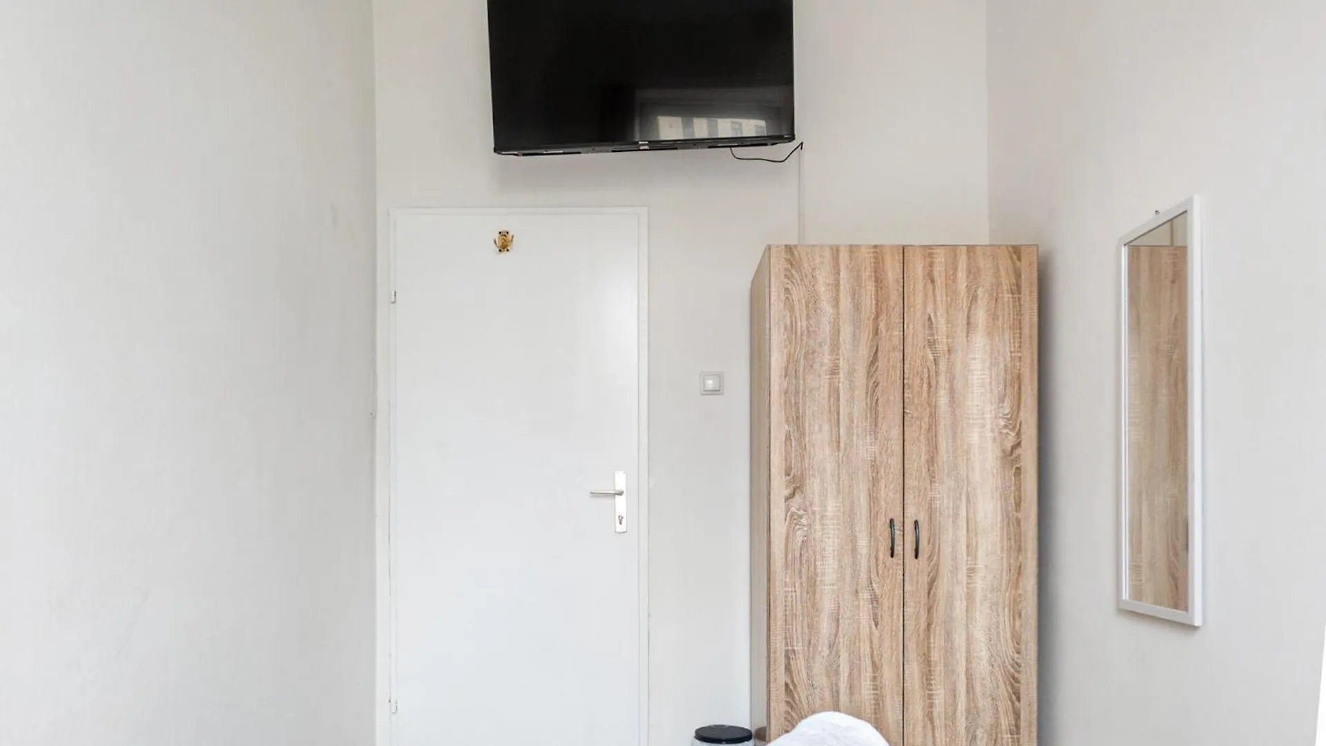 Massive 6Br Apartment At Millenium City For Big Groups Vienna