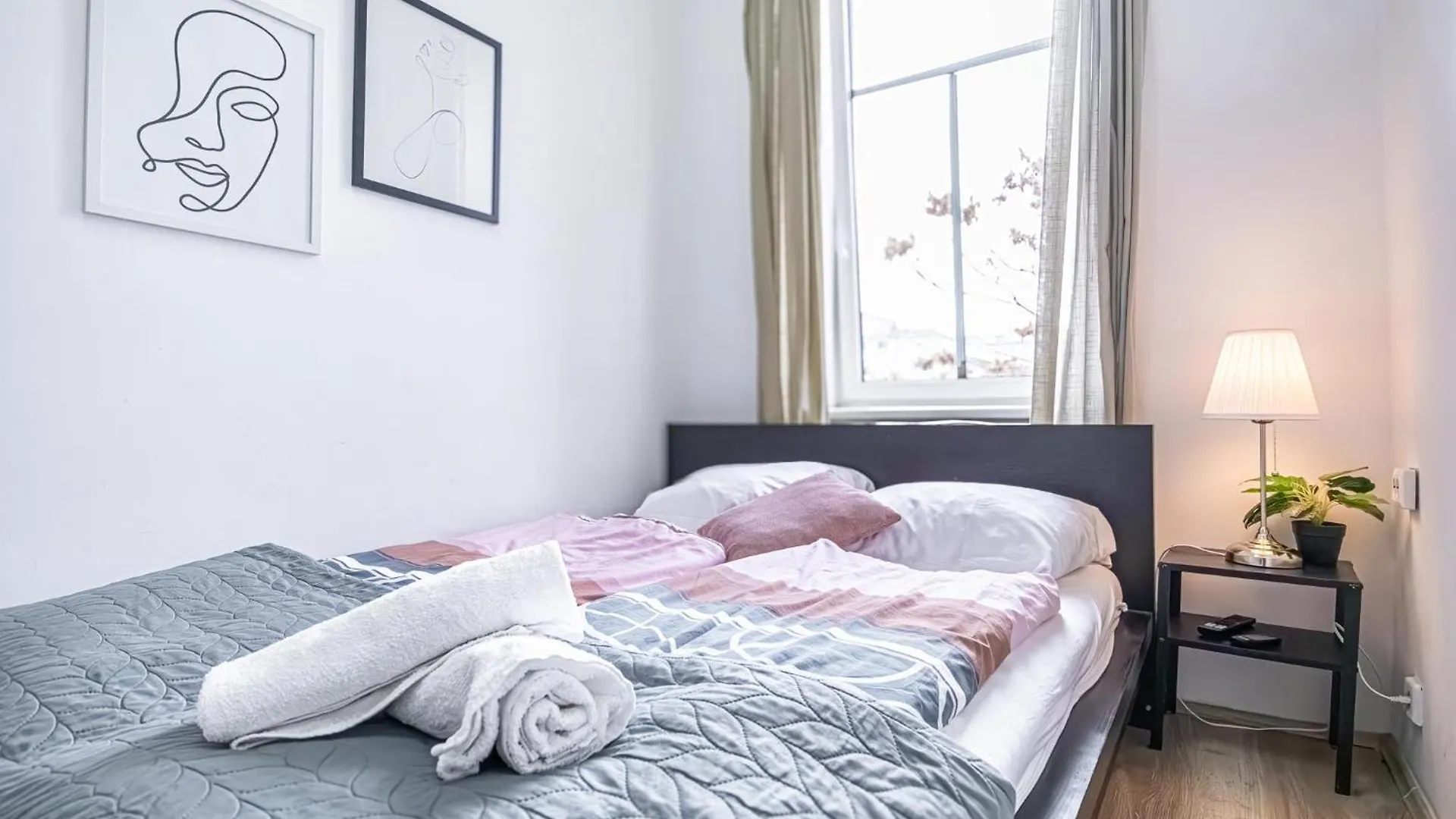 Massive 6Br Apartment At Millenium City For Big Groups Vienna