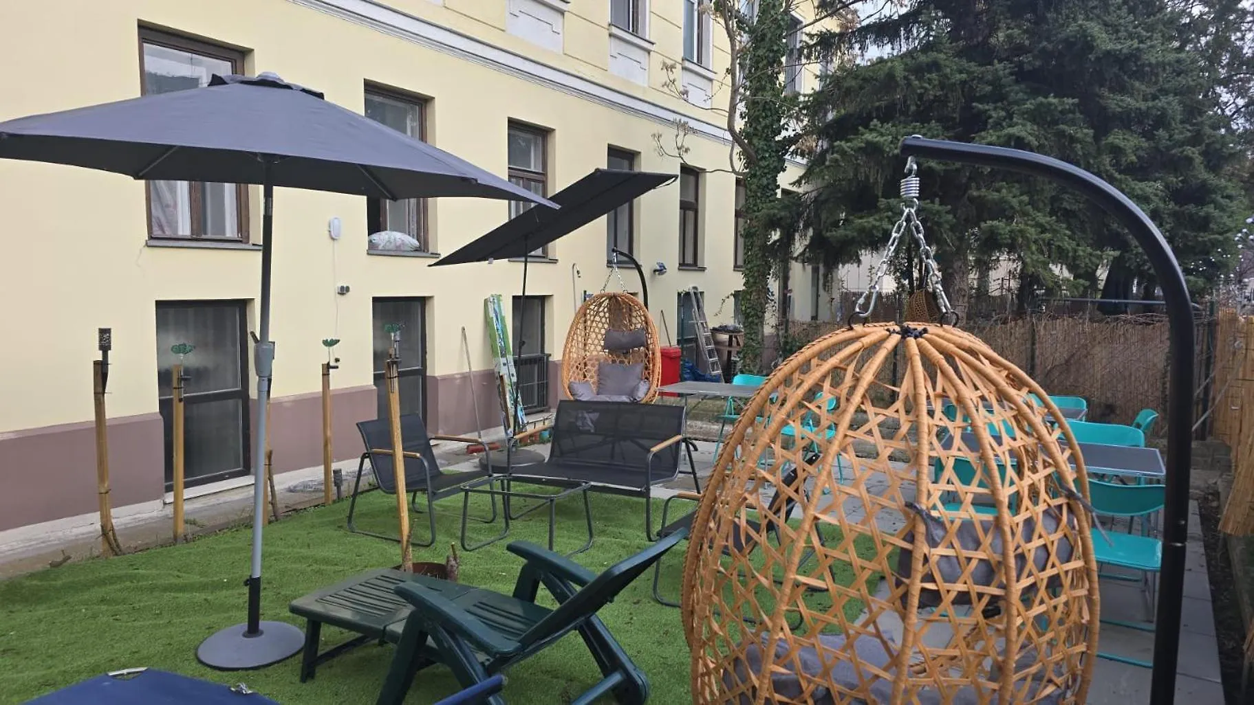 Massive 6Br Apartment At Millenium City For Big Groups Vienna